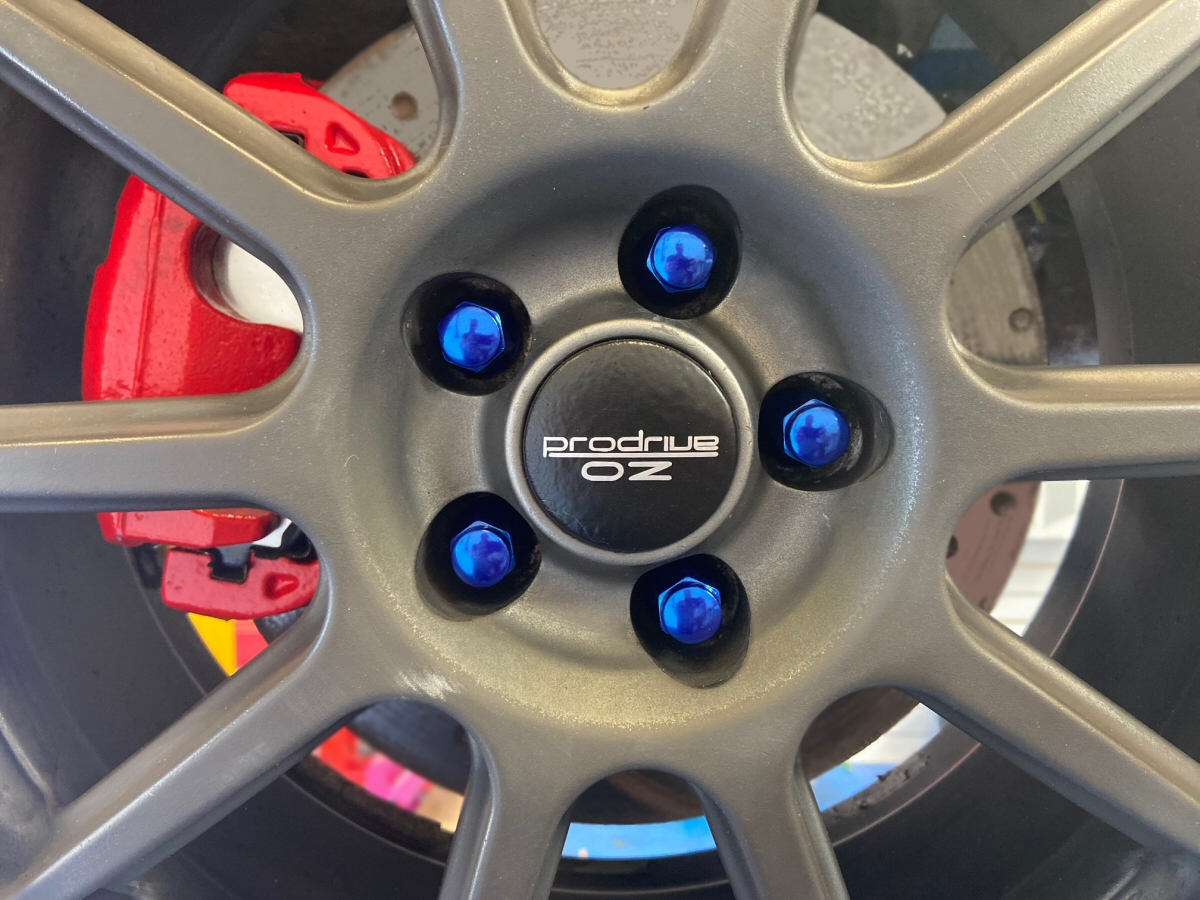 Titan Subaru Impreza Wheel Nuts Blue Set of 20_3
